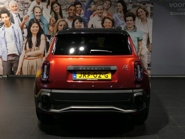 Renault 4