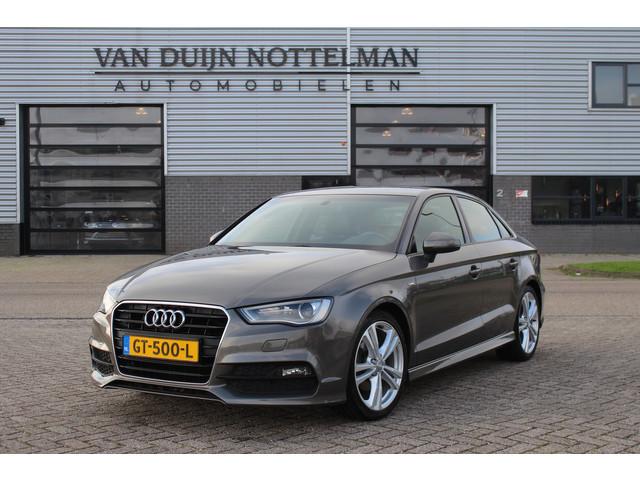 Audi A3 2015 Benzine