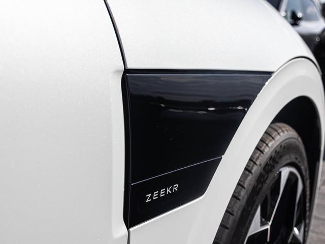 Zeekr 7GT