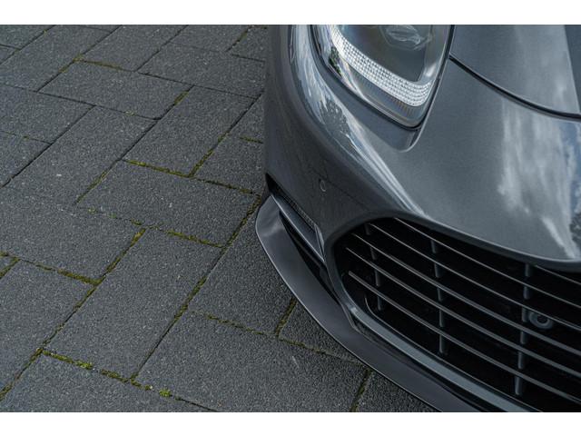 Aston Martin Vanquish