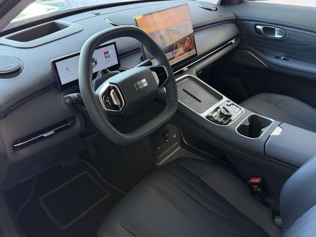 Geely Starray EM-i