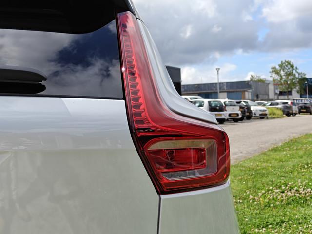 Volvo EX40