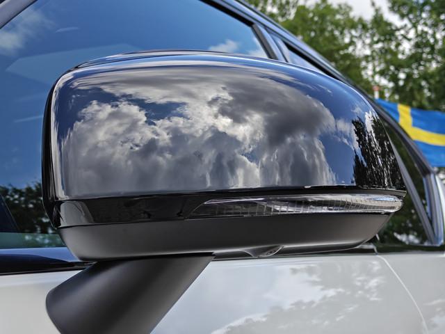 Volvo EX40