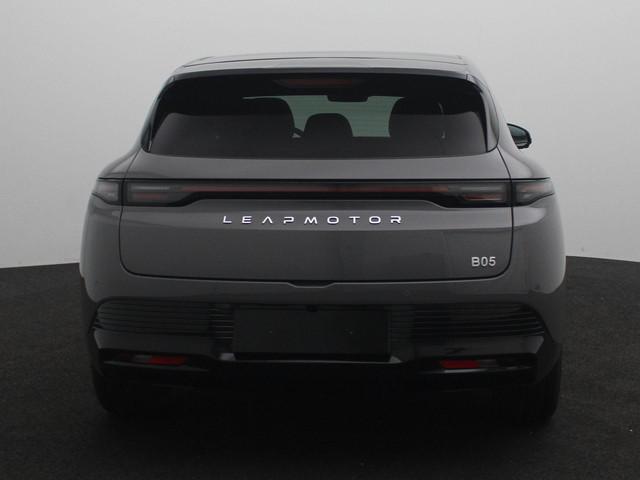 Leapmotor B05