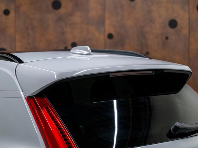 Volvo EX40