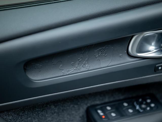 Volvo EX40