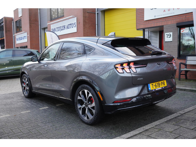 Ford Mustang Mach-E
