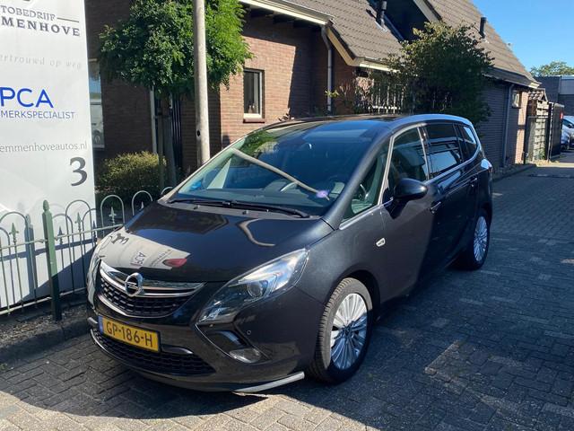 Opel Zafira Tourer 2015 Benzine