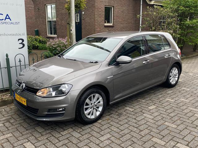 Volkswagen Golf 2017 Benzine