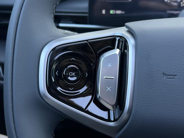 Geely E5