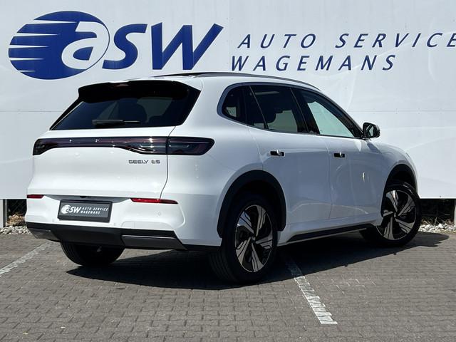 Geely E5