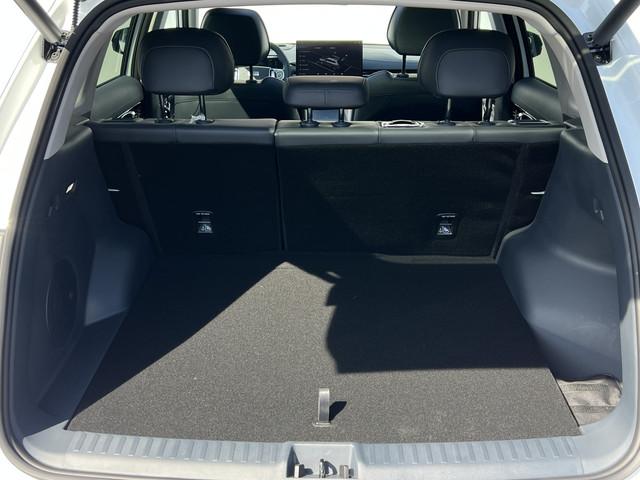 Geely E5