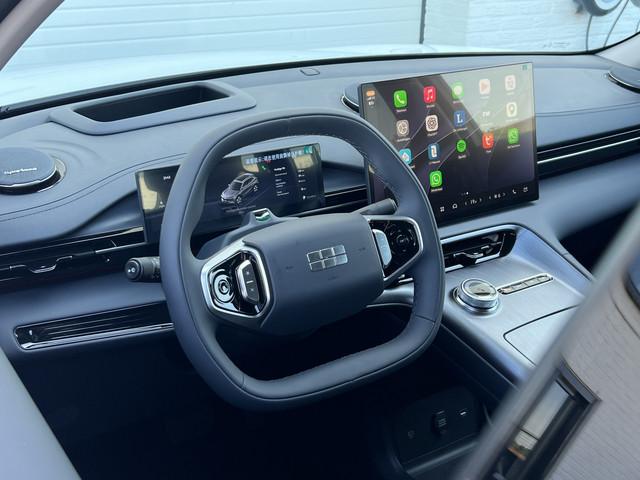 Geely E5