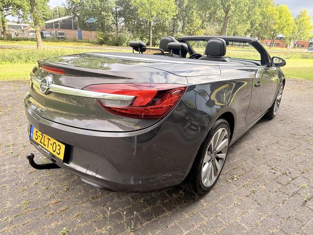 Opel Cascada
