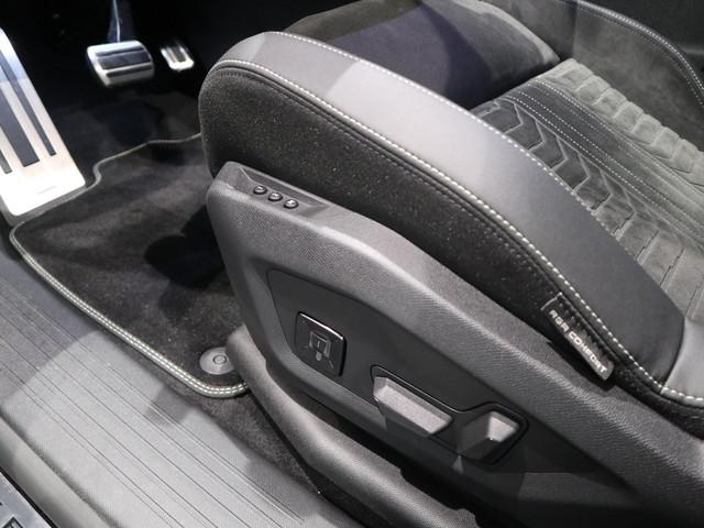 Peugeot E-5008