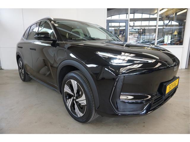 Geely E5