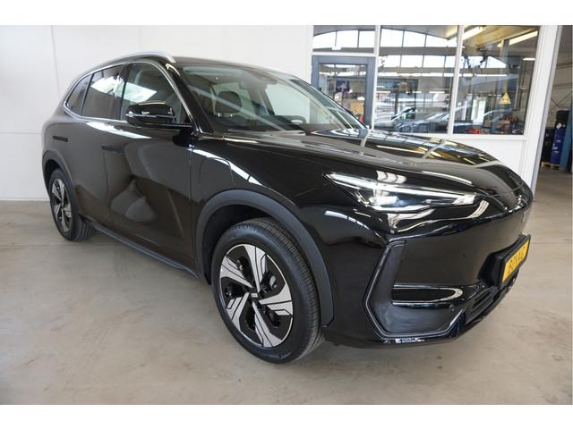 Geely E5