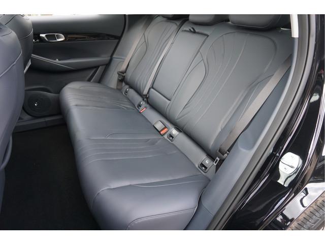 Geely E5
