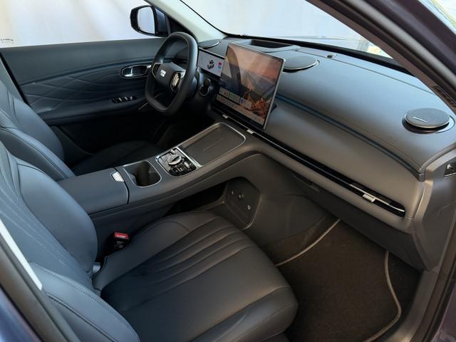 Geely Starray EM-i