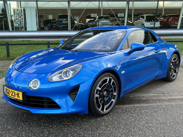Alpine A110