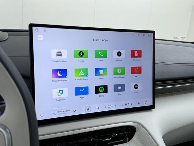 Geely E5