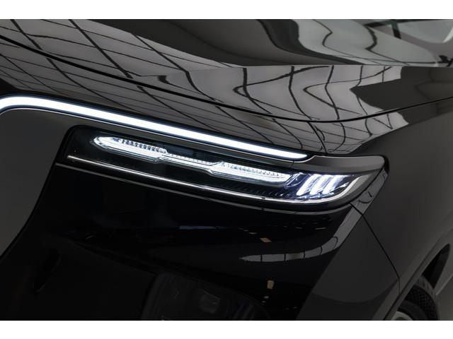 Hongqi E-HS9
