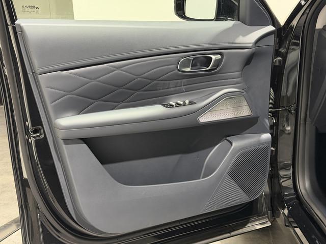 Geely Starray EM-i