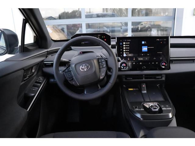 Toyota CHR +