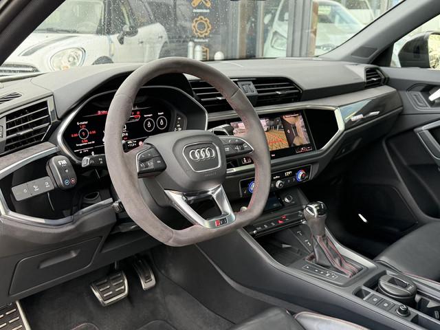 Audi RSQ3