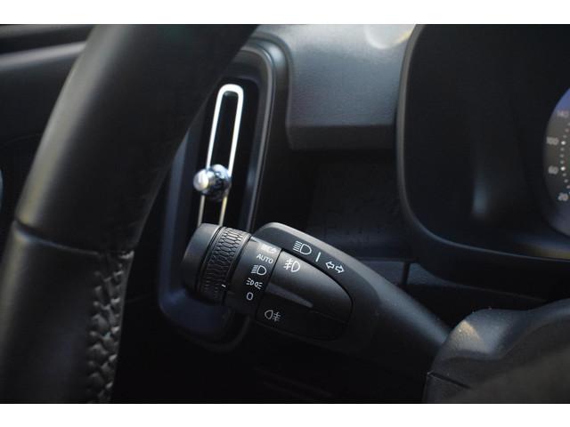 Volvo EX40