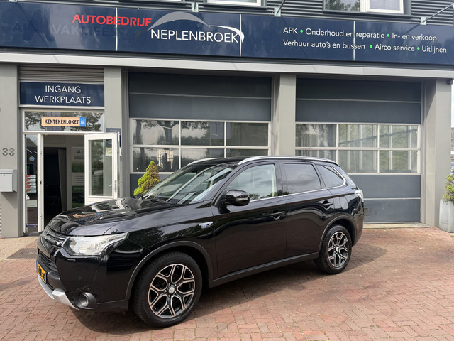 Mitsubishi Outlander 2015 Hybride