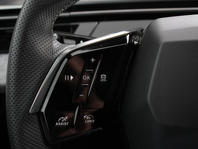 Peugeot E-3008