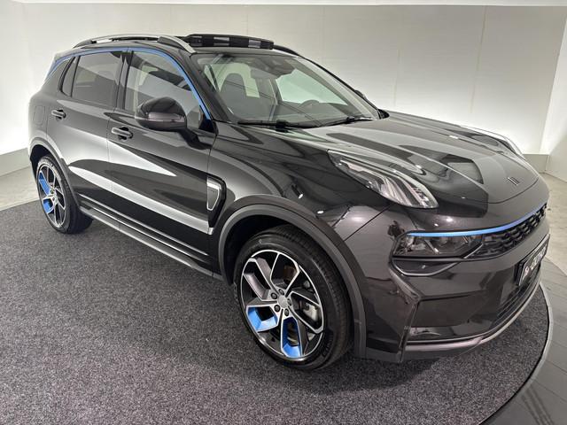 Lynk & Co 01