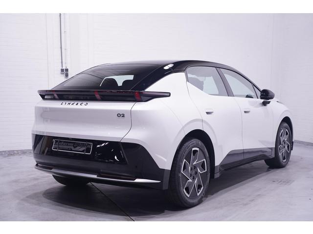 Lynk & Co 02