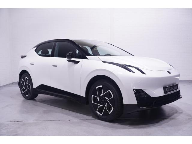 Lynk & Co 02