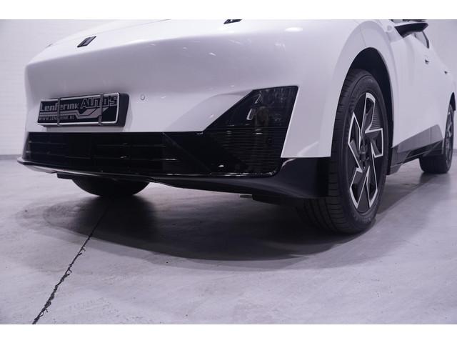 Lynk & Co 02