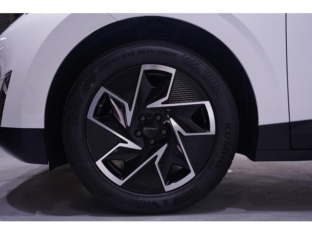 Lynk & Co 02