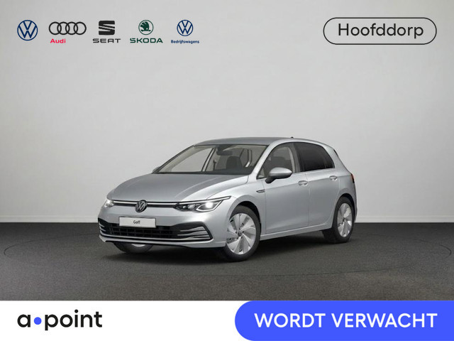 Volkswagen Golf 2022 Benzine