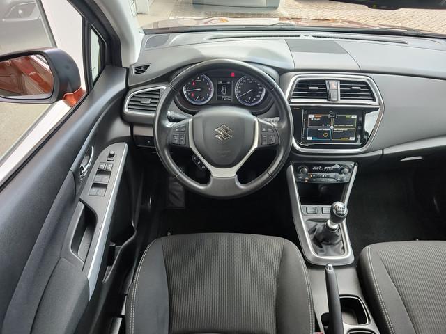 Suzuki S-Cross