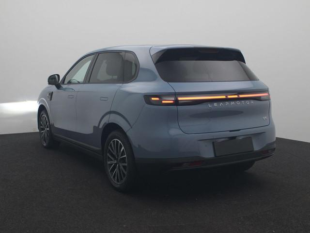 Leapmotor B10