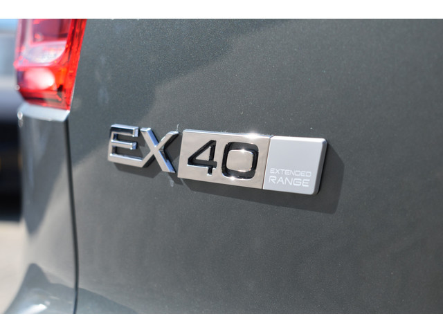 Volvo EX40