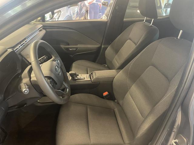 Lexus LBX