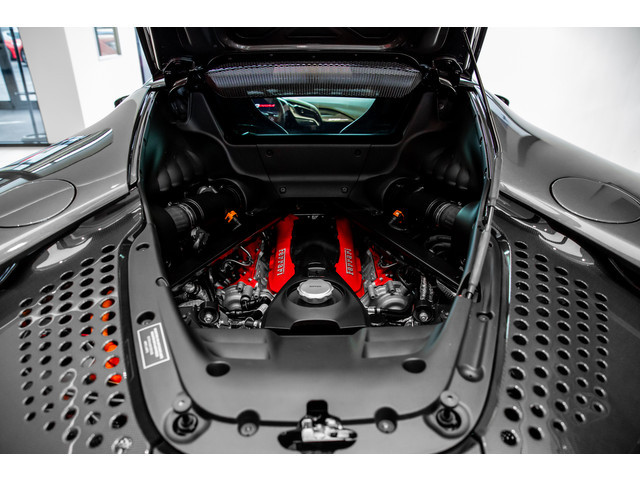 Ferrari SF90 Stradale