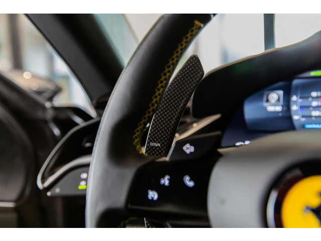 Ferrari SF90 Stradale