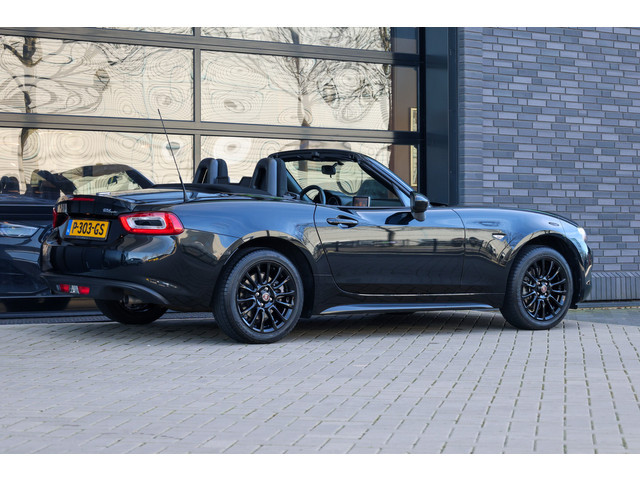 Fiat 124 Spider