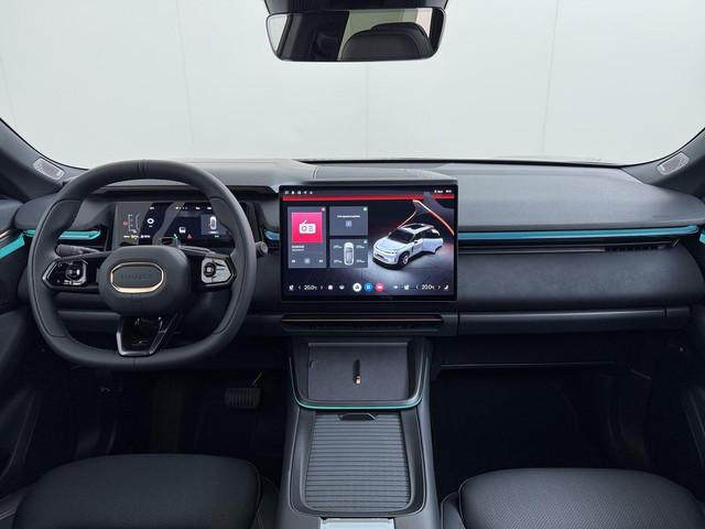 Lynk & Co 08