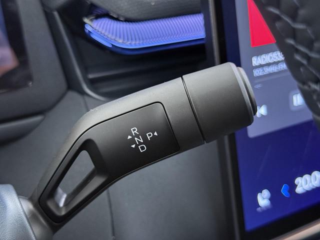 Lynk & Co 08