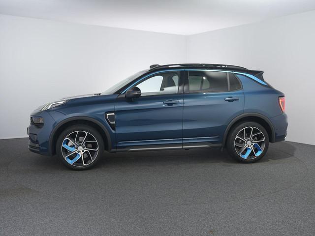 Lynk & Co 01