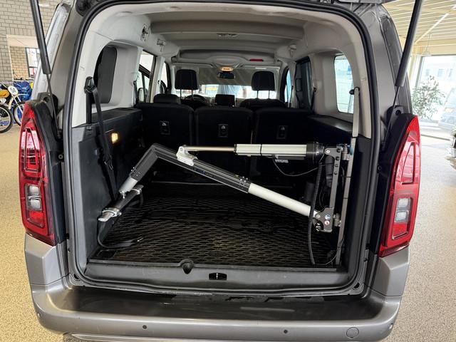 Toyota Pro Ace