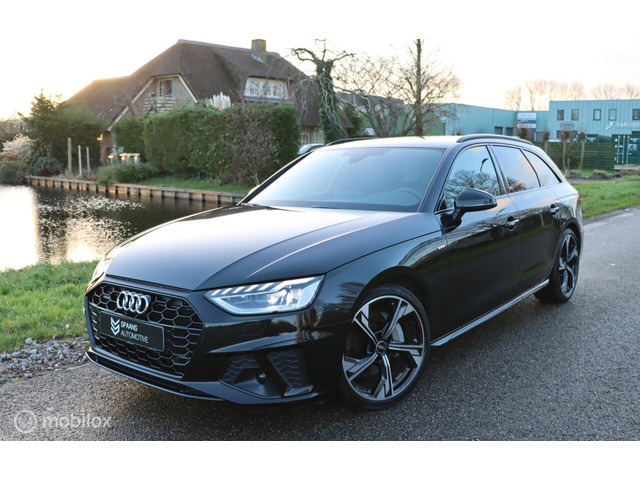 Audi A4 2022 Benzine